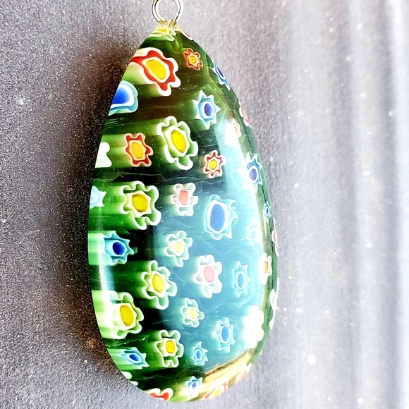 New Murano Millifiore Pendant. - Picture 9 of 13